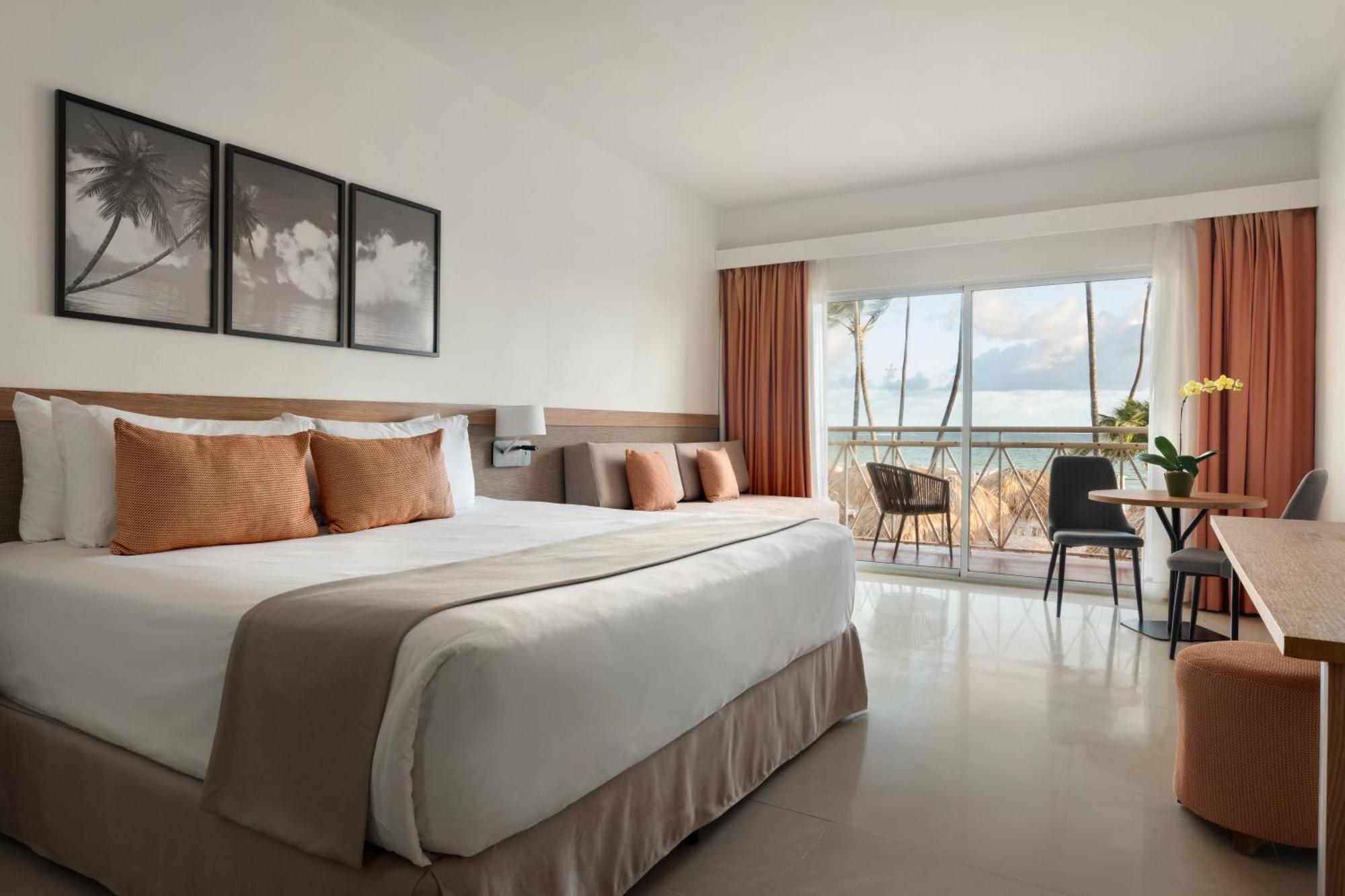 Suite Junior Club Sun frente al océano con cama extragrande