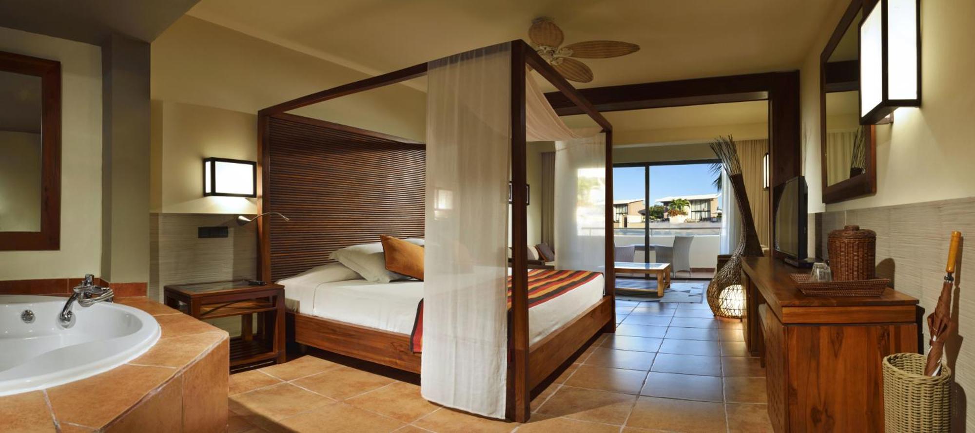 Privileged Deluxe Junior Suite