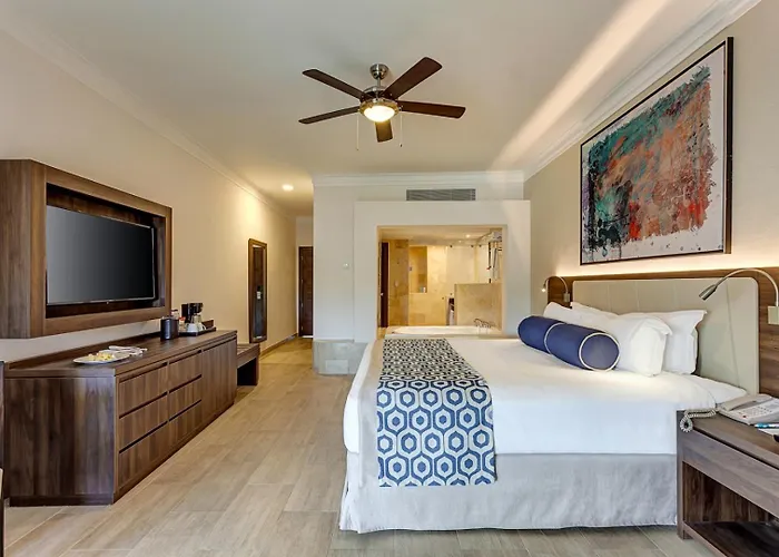 Hotel perto da faculdade: Royalton Splash Punta Cana, An Autograph Collection All-Inclusive Resort & Casino